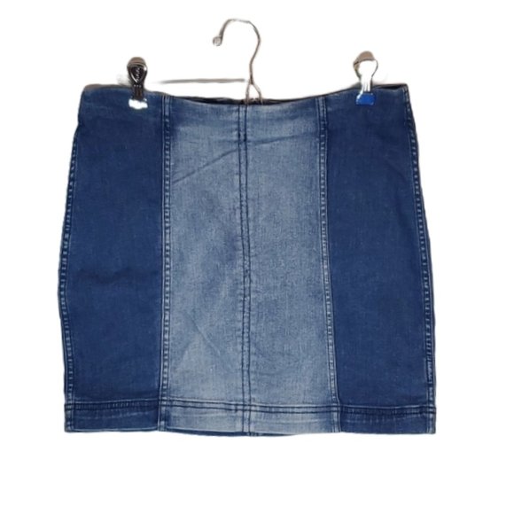 Free People Womens Mini Skirt Blue Denim Colorblock SZ 8 - Picture 1 of 4